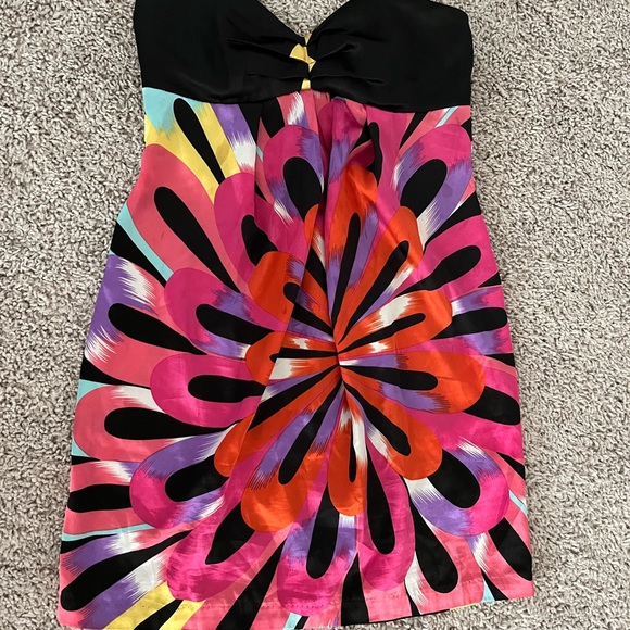 Ladakh Strapless Minidress - Picture 1 of 4